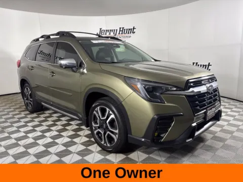 More photos of 2023 Subaru Ascent Limited at Jerry Hunt Supercenter - Lexington, NC