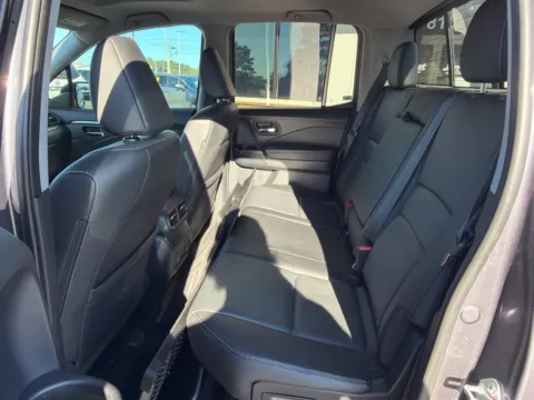 More photos of 2024 Honda Ridgeline RTL at Jerry Hunt Supercenter - Lexington, NC