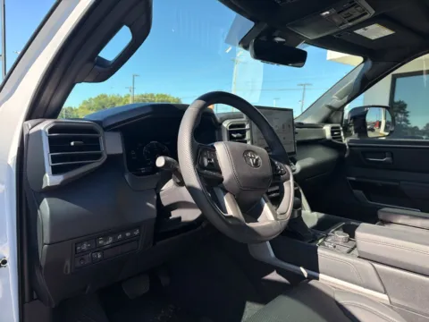 More photos of 2025 Toyota Tundra Limited at Jerry Hunt Supercenter - Lexington, NC