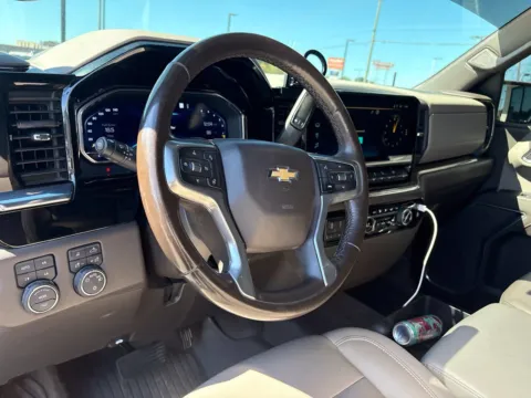 More photos of 2022 Chevrolet Silverado 1500 LT at Jerry Hunt Supercenter - Lexington, NC