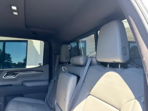 More photos of 2022 Chevrolet Silverado 1500 LT at Jerry Hunt Supercenter - Lexington, NC