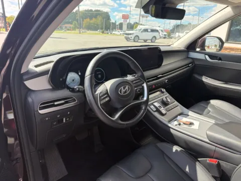 More photos of 2024 Hyundai Palisade SEL at Jerry Hunt Supercenter - Lexington, NC