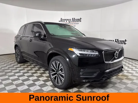 More photos of 2020 Volvo XC90 T6 Momentum at Jerry Hunt Supercenter - Lexington, NC