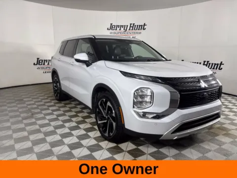 More photos of 2024 Mitsubishi Outlander SE at Jerry Hunt Supercenter - Lexington, NC