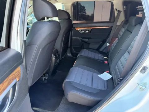More photos of 2022 Honda CR-V EX at Jerry Hunt Supercenter - Lexington, NC
