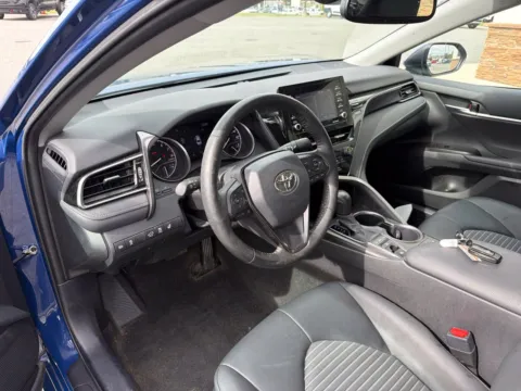 More photos of 2023 Toyota Camry SE at Jerry Hunt Supercenter - Lexington, NC