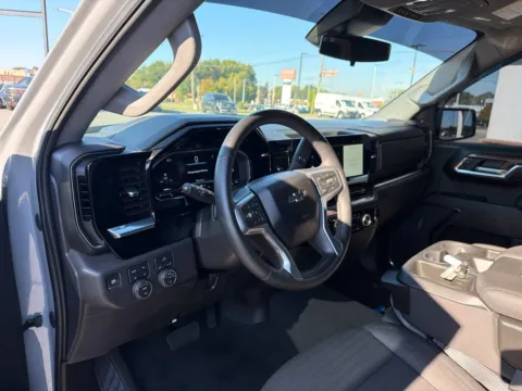 More photos of 2024 Chevrolet Silverado 1500 RST at Jerry Hunt Supercenter - Lexington, NC