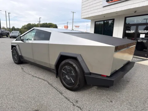 More photos of 2024 Tesla Cybertruck at Jerry Hunt Supercenter - Lexington, NC