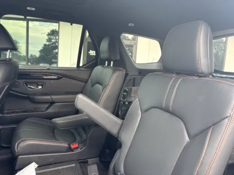 More photos of 2023 Honda Pilot TrailSport at Jerry Hunt Supercenter - Lexington, NC