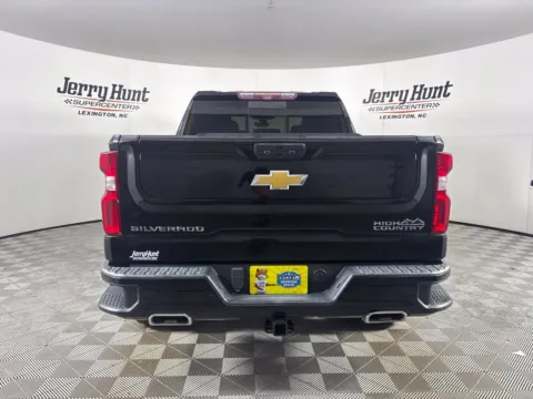 More photos of 2021 Chevrolet Silverado 1500 High Country at Jerry Hunt Supercenter - Lexington, NC