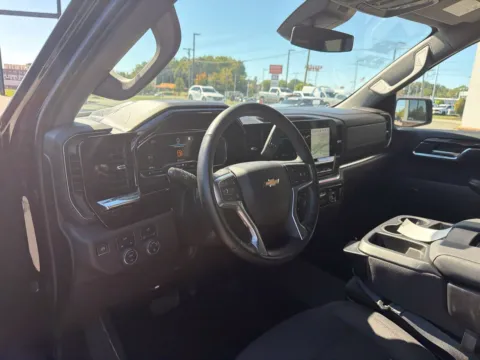 More photos of 2024 Chevrolet Silverado 1500 LT at Jerry Hunt Supercenter - Lexington, NC