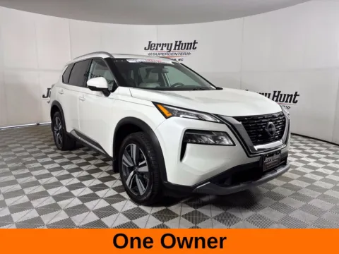 More photos of 2023 Nissan Rogue SL at Jerry Hunt Supercenter - Lexington, NC
