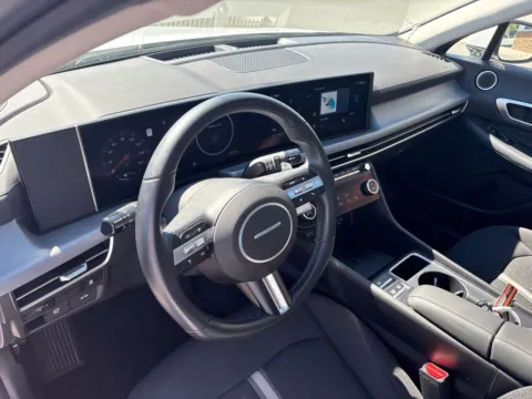 More photos of 2024 Hyundai Sonata SEL at Jerry Hunt Supercenter - Lexington, NC