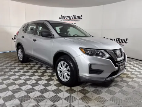 More photos of 2017 Nissan Rogue S at Jerry Hunt Supercenter - Lexington, NC