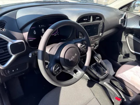 More photos of 2024 Kia Soul LX at Jerry Hunt Supercenter - Lexington, NC