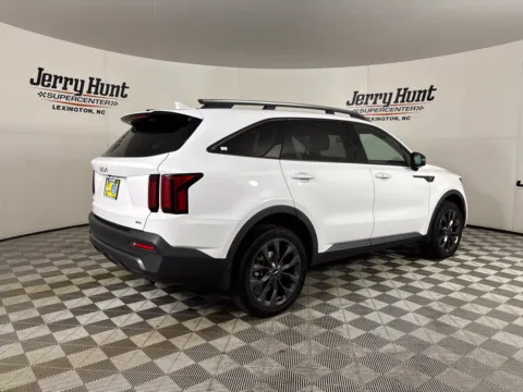 More photos of 2023 Kia Sorento X-Line EX at Jerry Hunt Supercenter - Lexington, NC