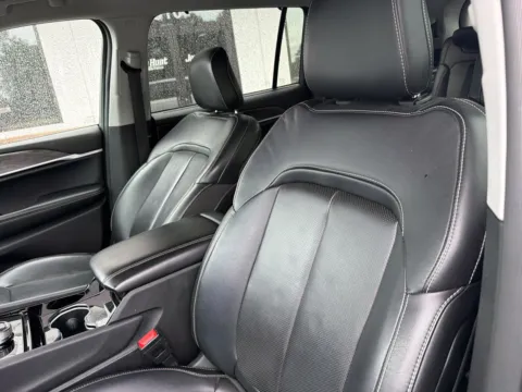 Another view of 2023 Jeep Grand Cherokee L Limited for sale in Lexington, NC at Jerry Hunt Supercenter - Lexington