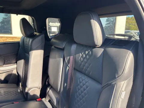 More photos of 2024 Mitsubishi Outlander SEL at Jerry Hunt Supercenter - Lexington, NC