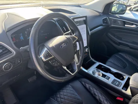 More photos of 2024 Ford Edge Titanium at Jerry Hunt Supercenter - Lexington, NC