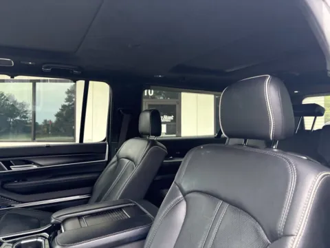 More photos of 2024 Jeep Grand Wagoneer L Series II at Jerry Hunt Supercenter - Lexington, NC
