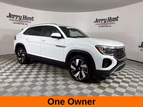More photos of 2025 Volkswagen Atlas Cross Sport 2.0T SE w/Technology at Jerry Hunt Supercenter - Lexington, NC