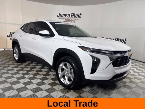 More photos of 2025 Chevrolet Trax LS at Jerry Hunt Supercenter - Lexington, NC
