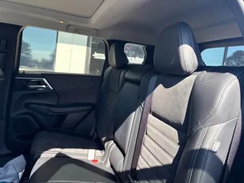 More photos of 2024 Mitsubishi Outlander SE at Jerry Hunt Supercenter - Lexington, NC