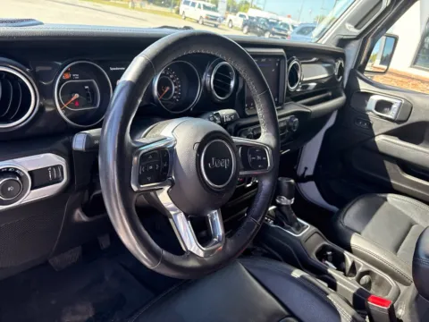 More photos of 2023 Jeep Wrangler Altitude at Jerry Hunt Supercenter - Lexington, NC