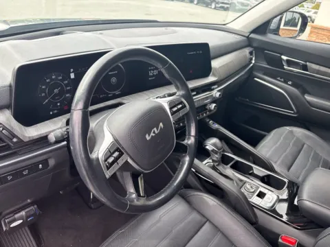 More photos of 2024 Kia Telluride SX-Prestige at Jerry Hunt Supercenter - Lexington, NC