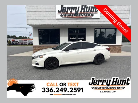 White 2020 Nissan Altima 2.5 SR for sale in Lexington, NC