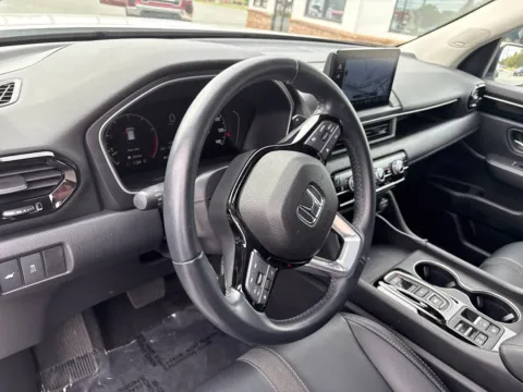 More photos of 2025 Honda Pilot Touring at Jerry Hunt Supercenter - Lexington, NC