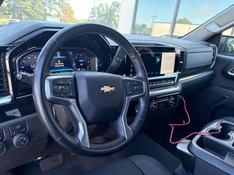 More photos of 2024 Chevrolet Silverado 1500 LT at Jerry Hunt Supercenter - Lexington, NC