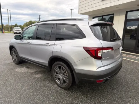 More photos of 2022 Honda Pilot Sport at Jerry Hunt Supercenter - Lexington, NC