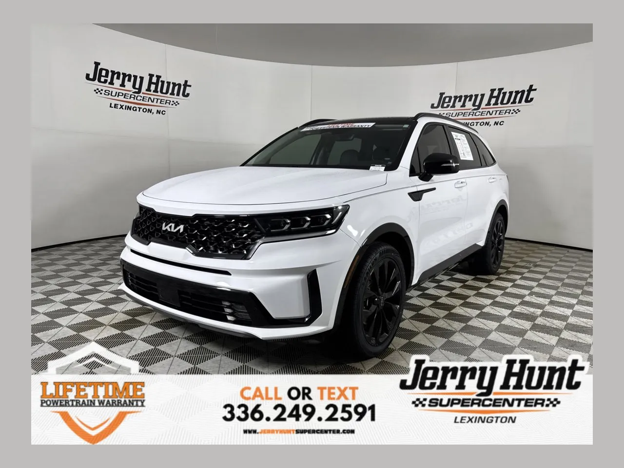 White 2023 Kia Sorento SX for sale in Lexington, NC