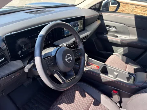 More photos of 2025 Nissan Kicks SR at Jerry Hunt Supercenter - Lexington, NC