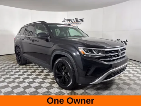 More photos of 2023 Volkswagen Atlas 2.0T SE w/Technology at Jerry Hunt Supercenter - Lexington, NC
