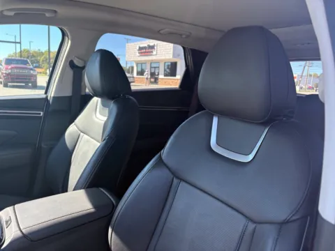 Another view of 2023 Hyundai Tucson Limited for sale in Lexington, NC at Jerry Hunt Supercenter - Lexington