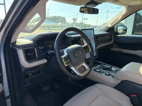 More photos of 2024 Ford Expedition Limited at Jerry Hunt Supercenter - Lexington, NC