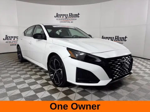 More photos of 2026 Nissan Altima 2.5 SR at Jerry Hunt Supercenter - Lexington, NC
