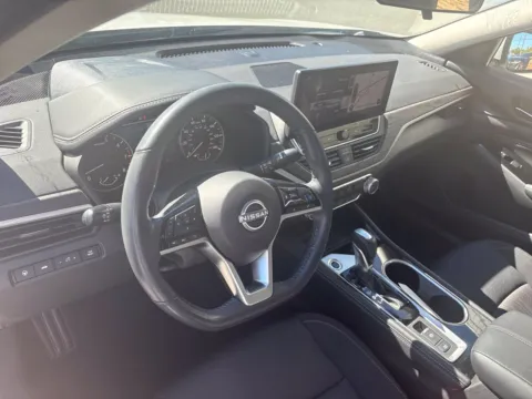 More photos of 2023 Nissan Altima 2.5 SV at Jerry Hunt Supercenter - Lexington, NC