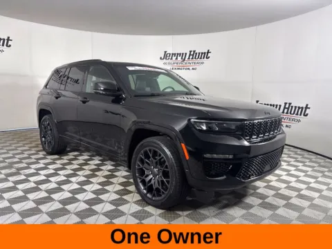 More photos of 2025 Jeep Grand Cherokee Summit at Jerry Hunt Supercenter - Lexington, NC