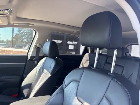 Another view of 2023 Kia Sorento X-Line S for sale in Lexington, NC at Jerry Hunt Supercenter - Lexington