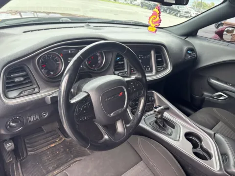 More photos of 2020 Dodge Challenger SXT at Jerry Hunt Supercenter - Lexington, NC