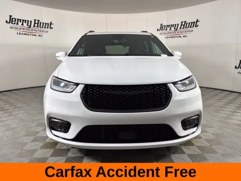 Another view of 2021 Chrysler Pacifica Touring for sale in Lexington, NC at Jerry Hunt Supercenter - Lexington