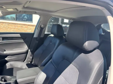 Another view of 2022 Honda Civic EX-L for sale in Lexington, NC at Jerry Hunt Supercenter - Lexington