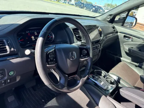 More photos of 2020 Honda Pilot Black Edition at Jerry Hunt Supercenter - Lexington, NC