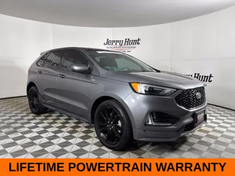 More photos of 2022 Ford Edge ST Line at Jerry Hunt Supercenter - Lexington, NC