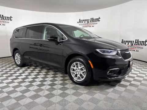 Another view of 2024 Chrysler Pacifica Touring L for sale in Lexington, NC at Jerry Hunt Supercenter - Lexington