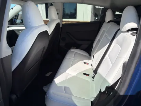 More photos of 2024 Tesla Model Y Performance at Jerry Hunt Supercenter - Lexington, NC