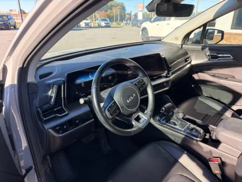 More photos of 2023 Kia Sportage SX-Prestige at Jerry Hunt Supercenter - Lexington, NC
